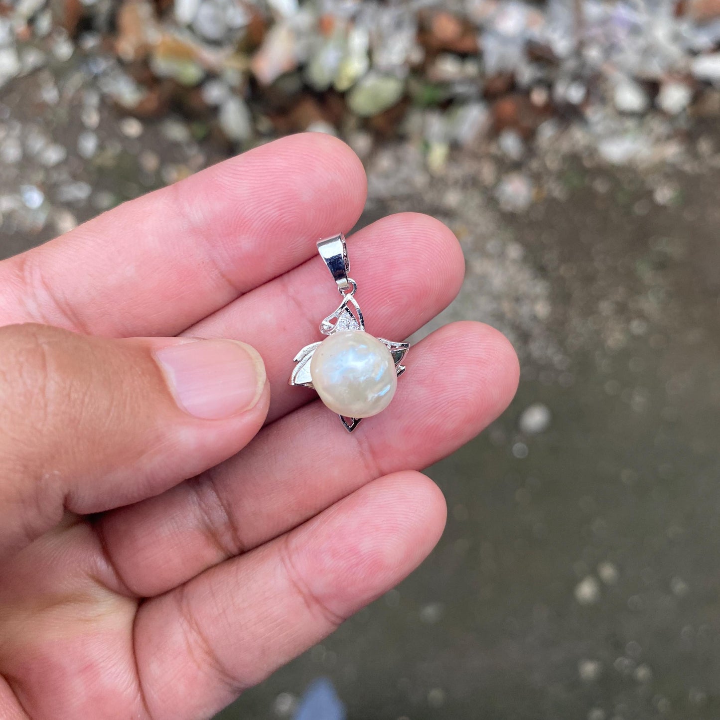 Real south sea pearl saltwater pearl seawater pearl Pendant ( NOV-8)