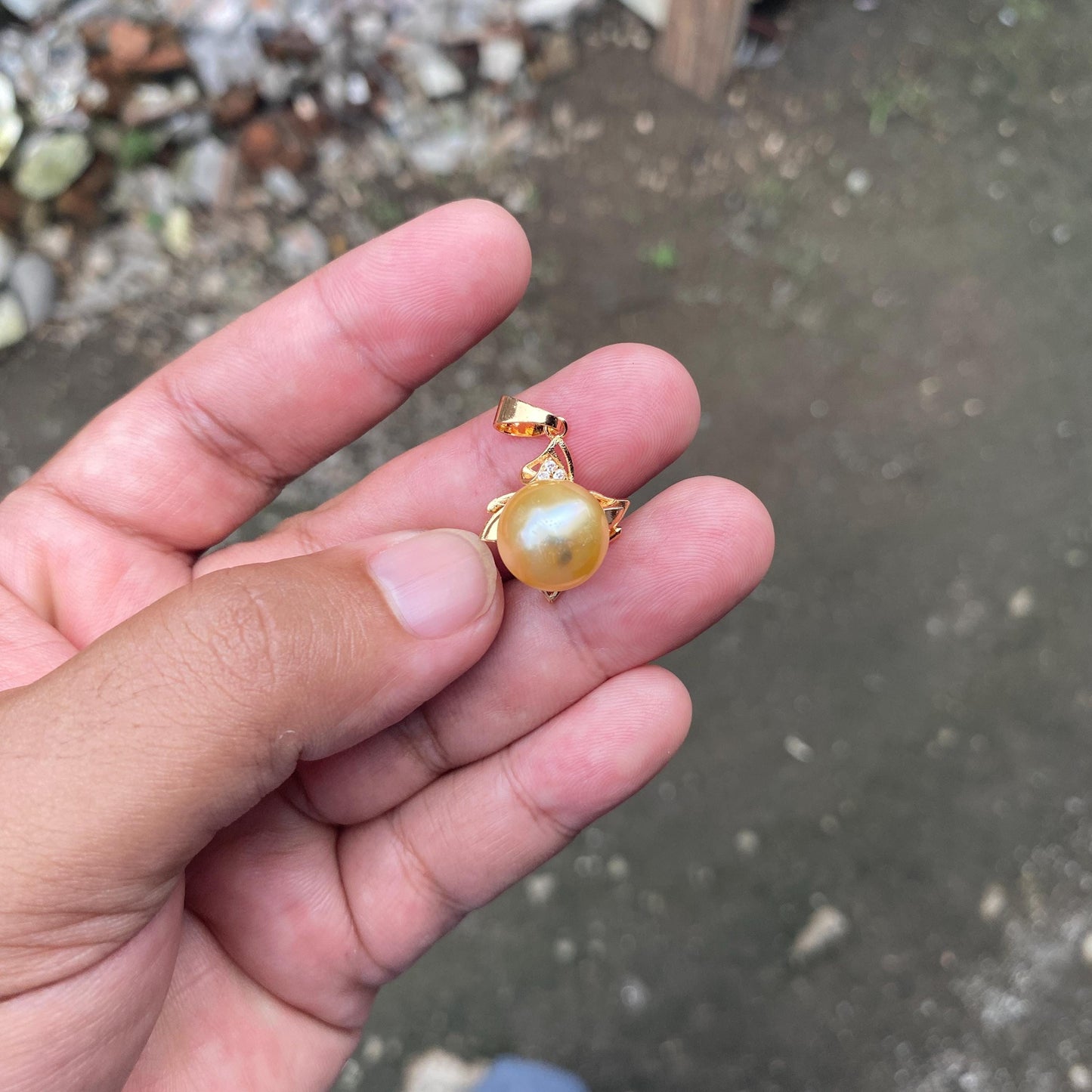 Real south sea pearl saltwater pearl seawater pearl Pendant ( NOV-2)