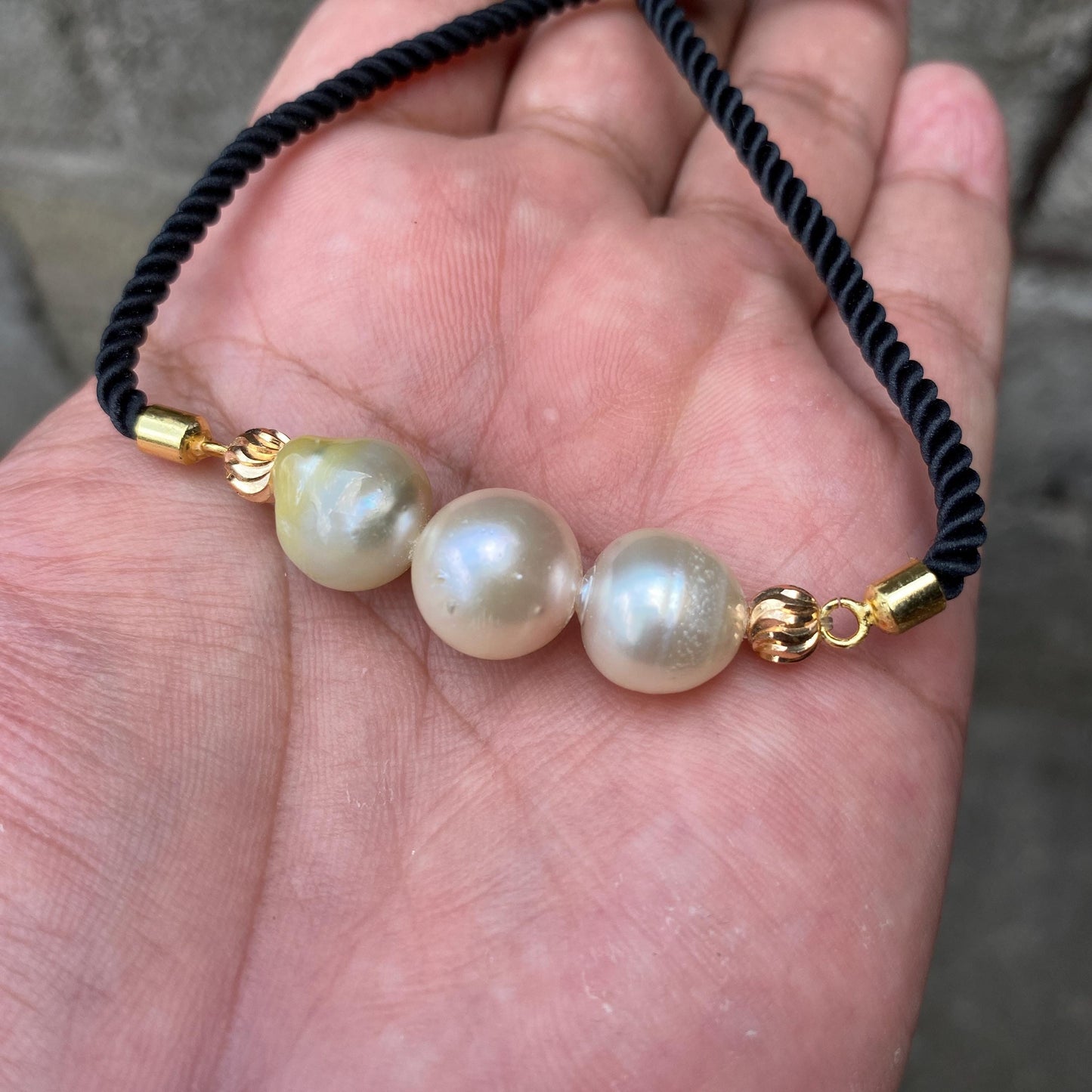 Bracelet with Real South Sea Pearl Seawater Saltwater Pearl (B)