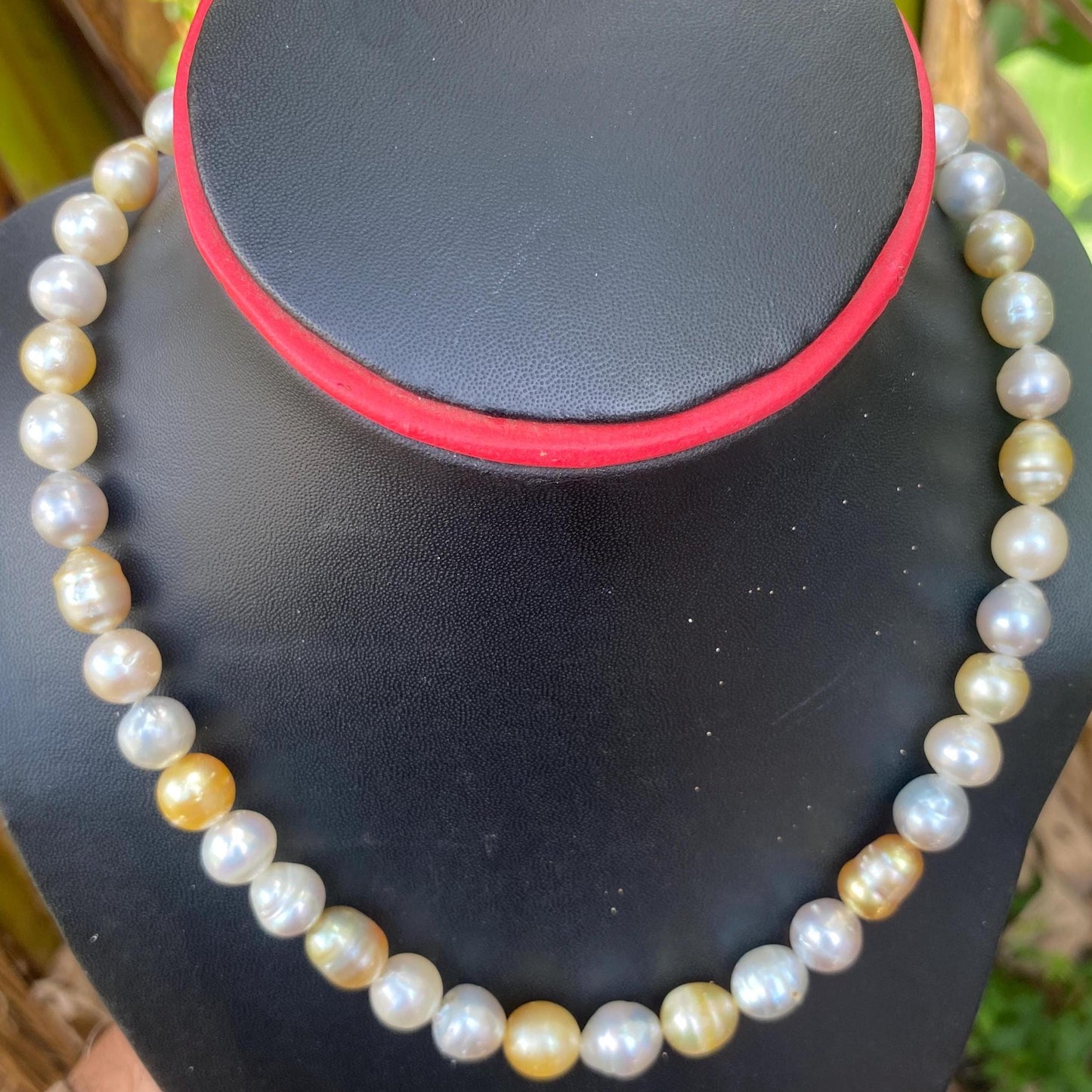 Real south sea pearl saltwater pearl seawater pearl Necklace Pearl size 7.8mm-10mm (BroE-1)