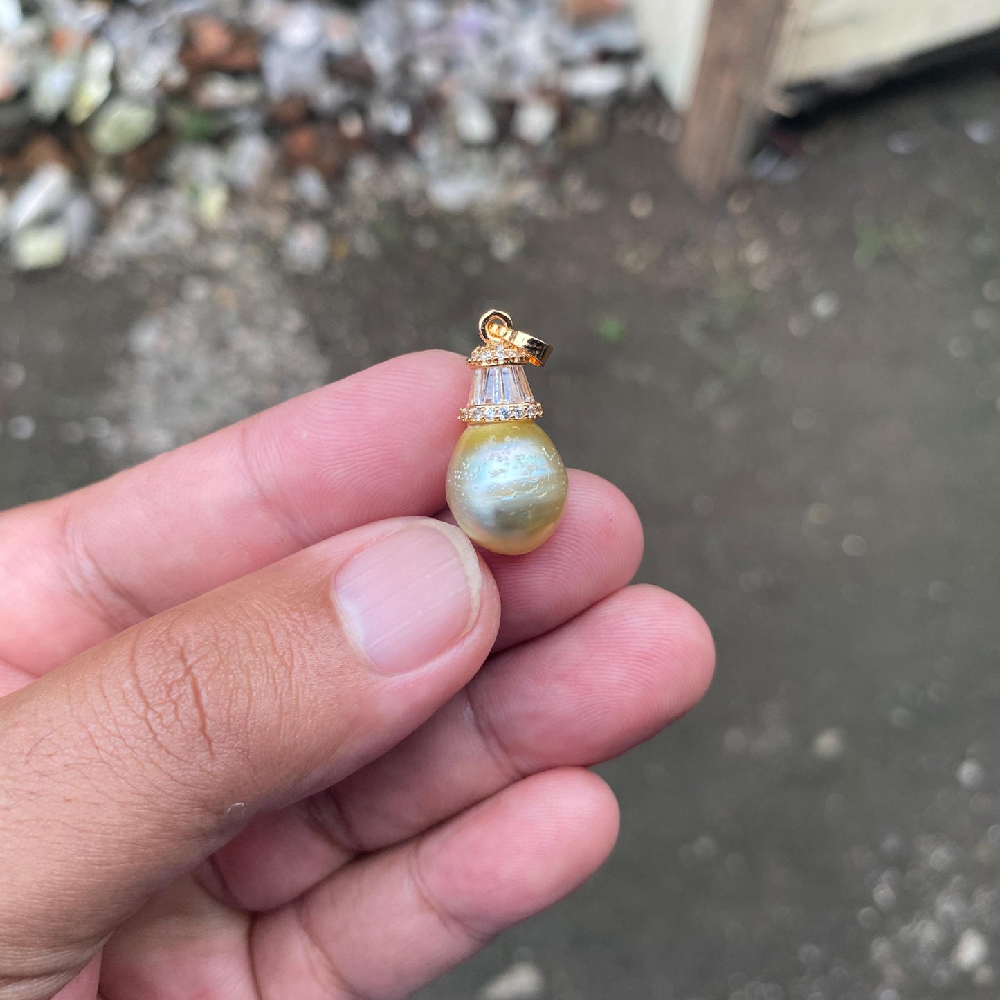 Real south sea pearl saltwater pearl seawater pearl Pendant ( NOV-3)