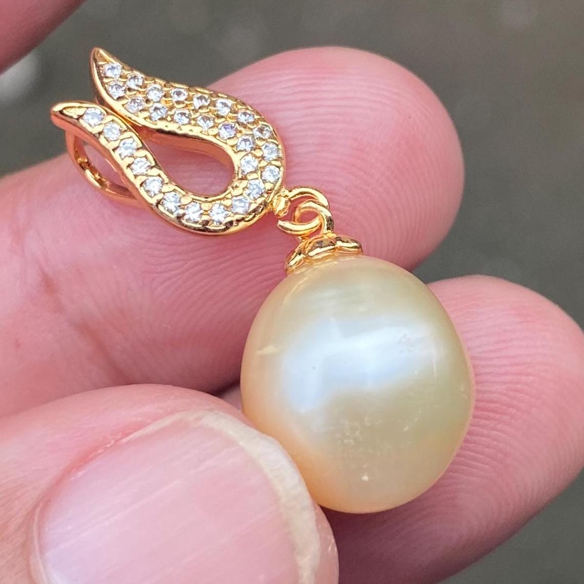 Real south sea pearl saltwater pearl seawater pearl Pendant ( NOV-5) BoZorX