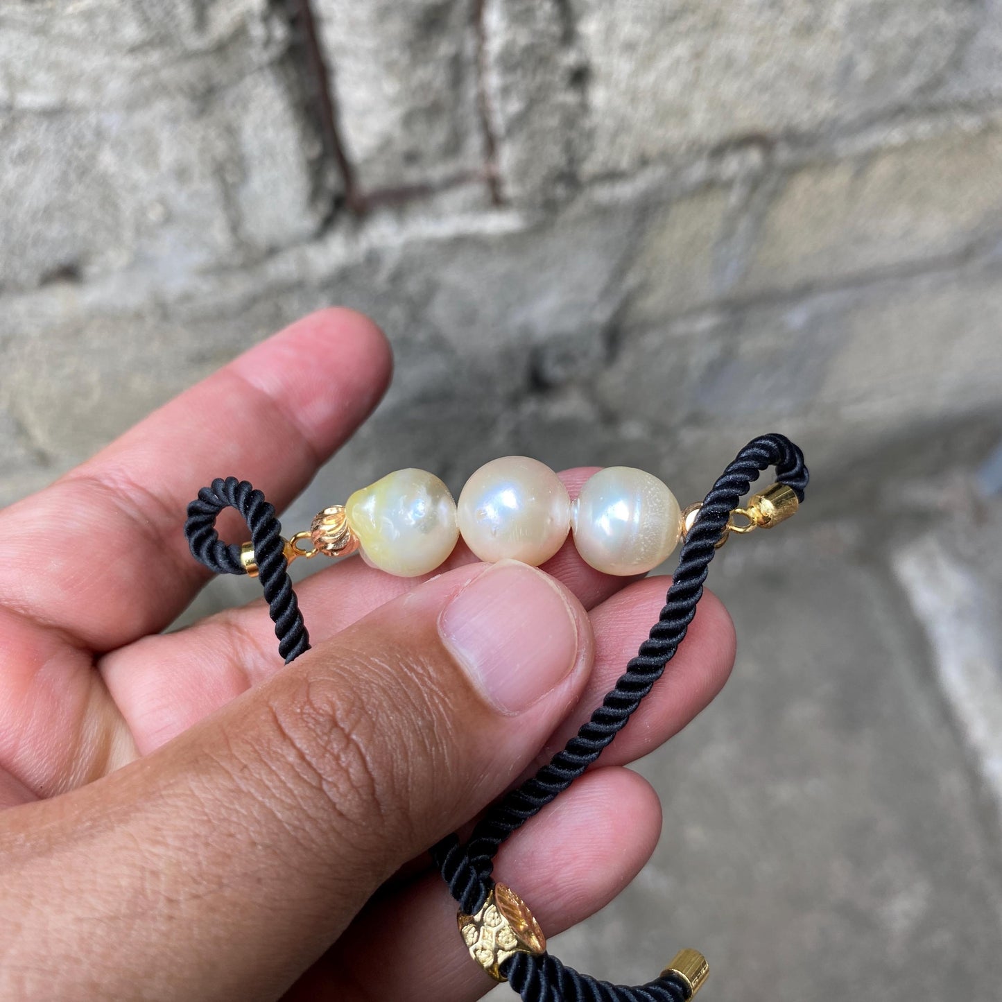 Bracelet with Real South Sea Pearl Seawater Saltwater Pearl (B)