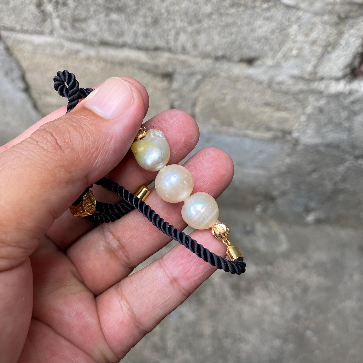 Bracelet with Real South Sea Pearl Seawater Saltwater Pearl (B)