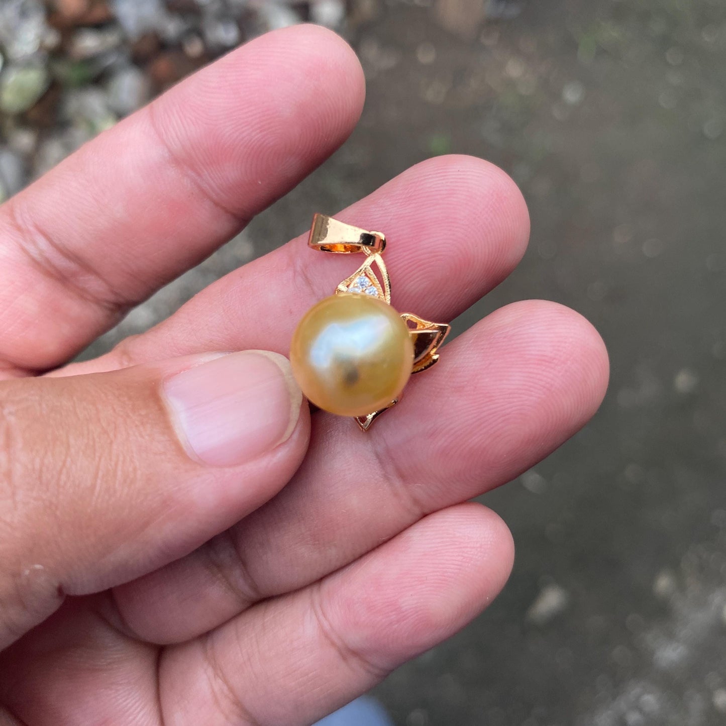 Real south sea pearl saltwater pearl seawater pearl Pendant ( NOV-2)