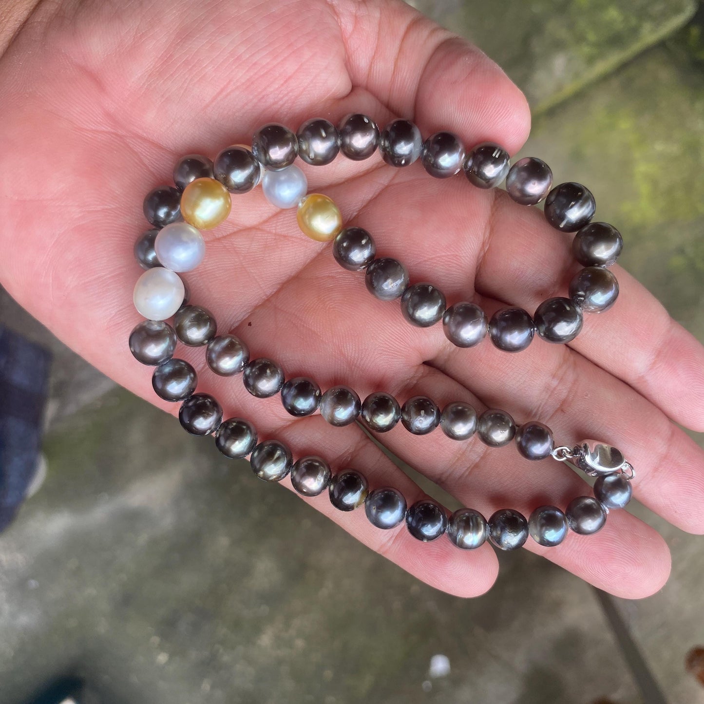 Real Tahitian South Sea Pearl Saltwater Tahitian Pearl Seawater Black Pearl Necklace, Pearl size 7.5-10mm (KH)